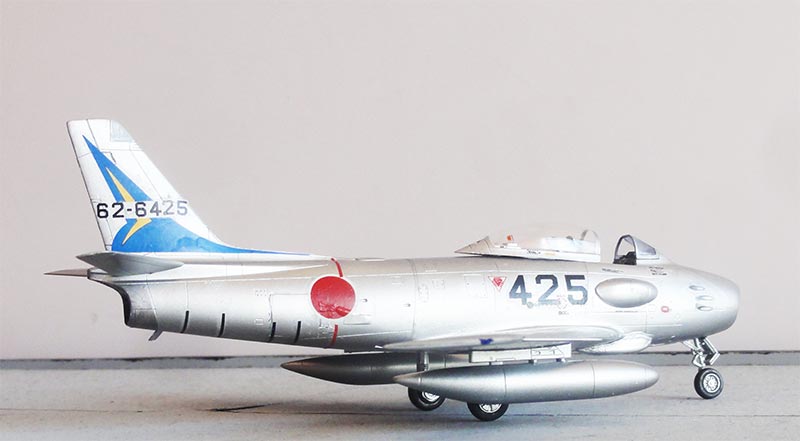 RF-86F 425