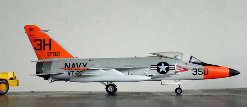 Navy 1958 1:72 F11F-1 Tiger VA-156 U.S 