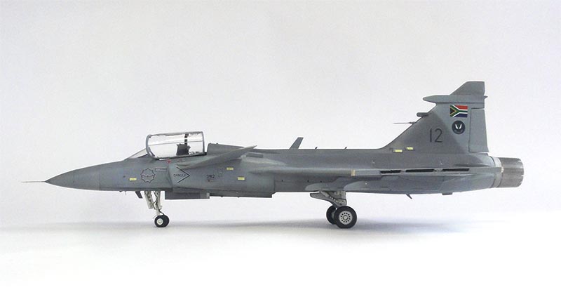 SAAF Gripen 1/32 model