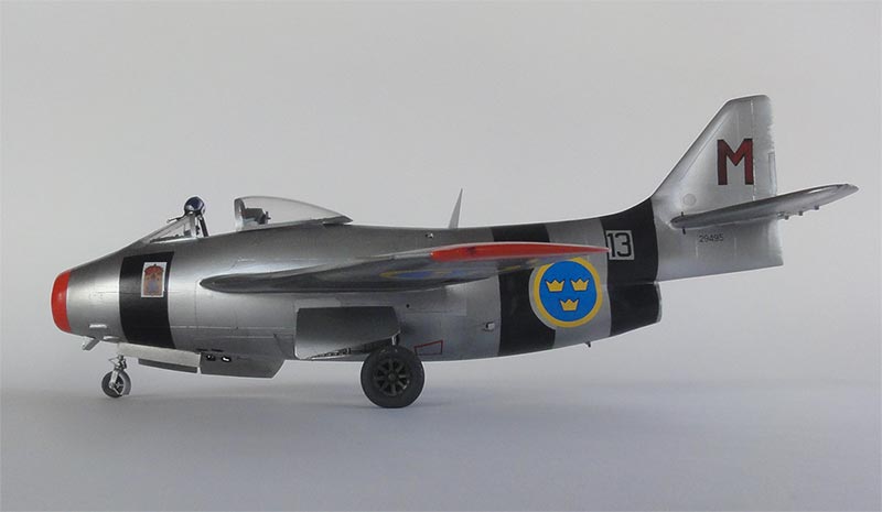 J-29 sweden 1/32 scale model