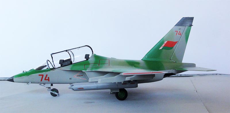 yak-130 belarus zvezda 1/72